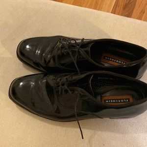 Florsheim patten leather Oxford shoes for Men size 9